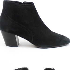 Gorgeous Aquatalia booties